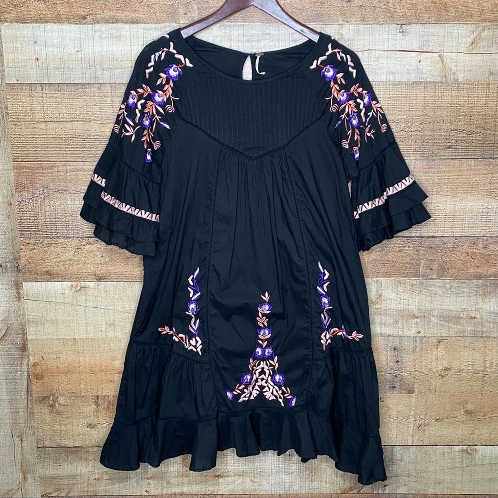 Free People Boho Pavlo Black Cotton Embroidered Babydoll Dress Size Large